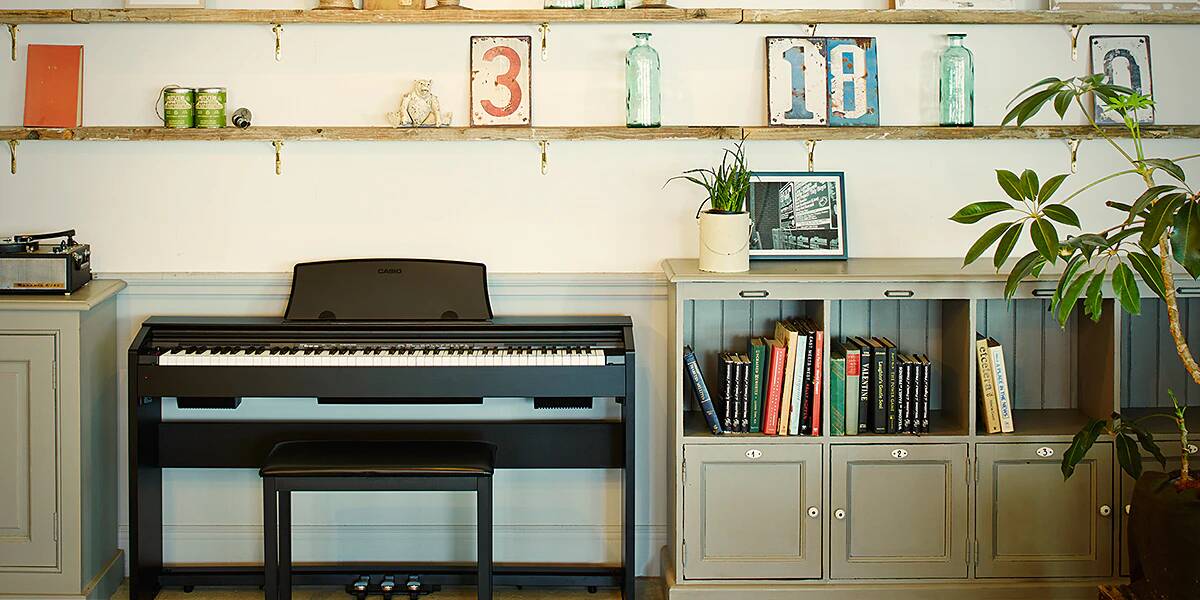 Casio PX-770WE Privia Digital Piano - White - Image 4