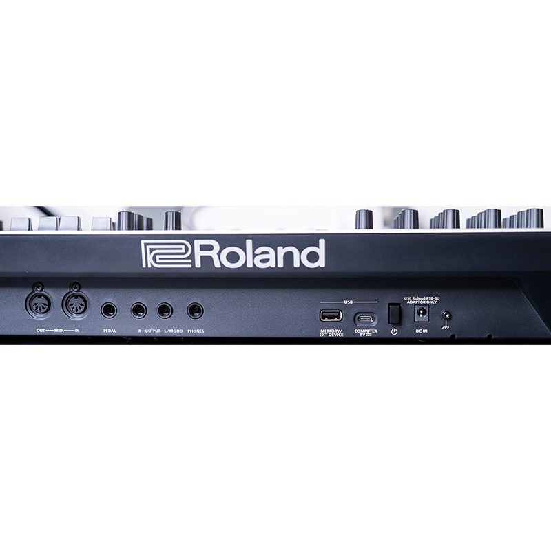 Roland GAIA 2 - Synthesizer - Image 6