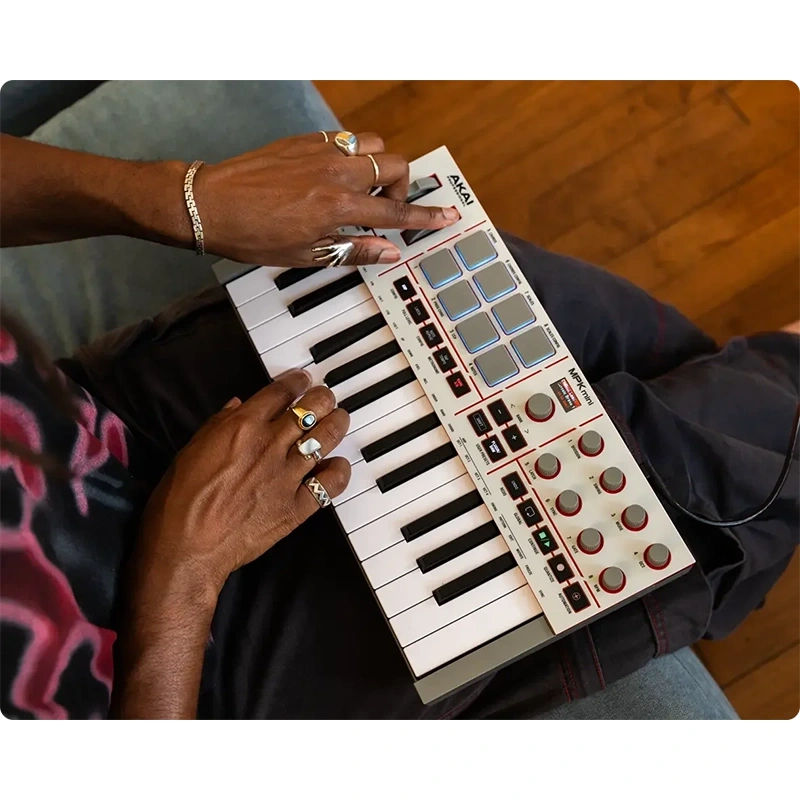 Akai MPK Mini IV - White - Image 7
