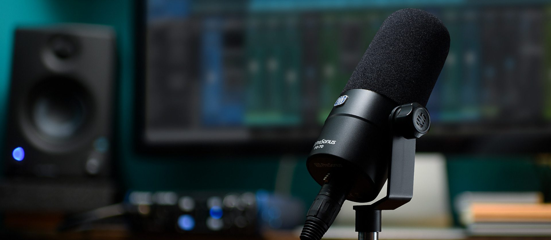 Presonus PD-70 Dynamic Broadcast Microphone - Image 4