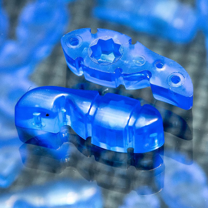 Tuner Fish Lug Locks - Blue - 24 Pack - Image 2
