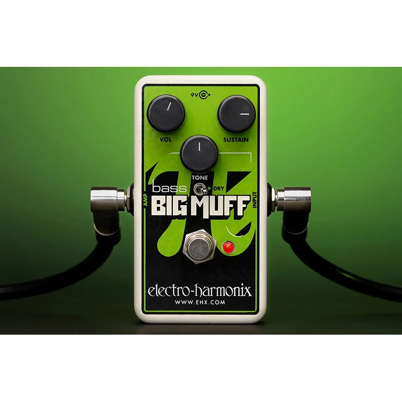 Electro Harmonix Nano Bass Big Muff Pi - Fuzz/Distortion/Sustainer - Image 4