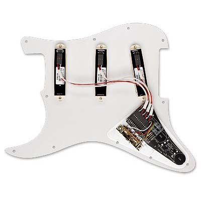 EMG DG20 Dave Gilmour Set - Black Pickups On Black Pickguard - Image 2