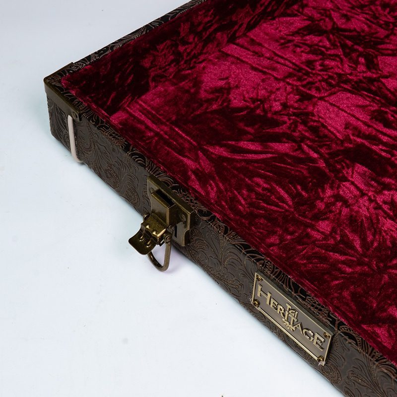 TGI Heritage Hardcase - Bass Guitar - Image 10
